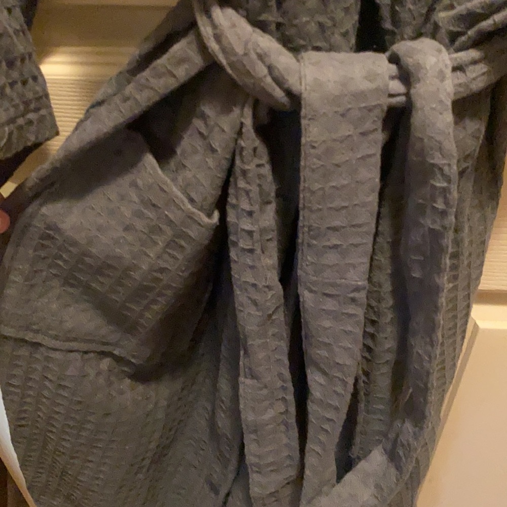 bathen Robe - Picture 4 of 4